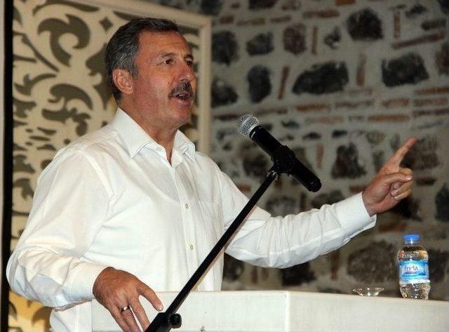 Ak Parti Manisa Milletvekili Selçuk Özdağ: