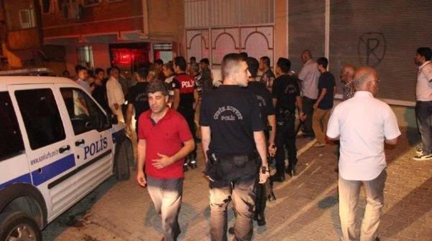 Çocukların Kavgasına Aileleri De Karıştı: 12 Yaralı