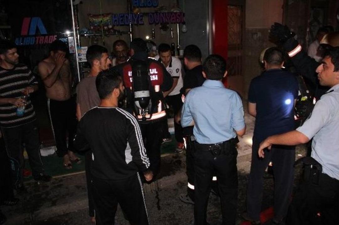 Fatih&rsquo;te Korkutan Yangın