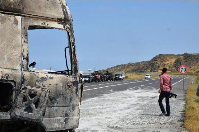 Pkk Iğdır'da Tır Yaktı (2)