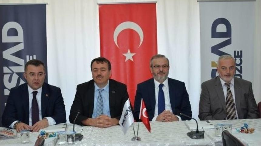 M&uuml;siad Ailesi Bayramlaştı