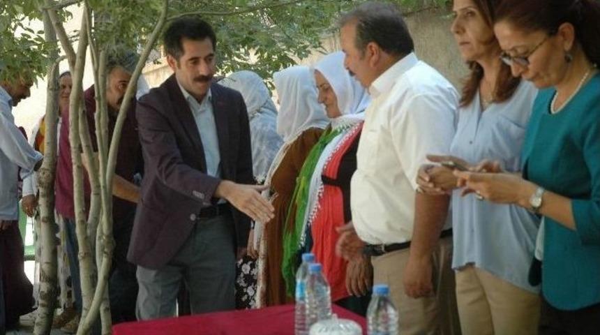 Hdp Ve Dbp&rsquo;den Bayramlaşma