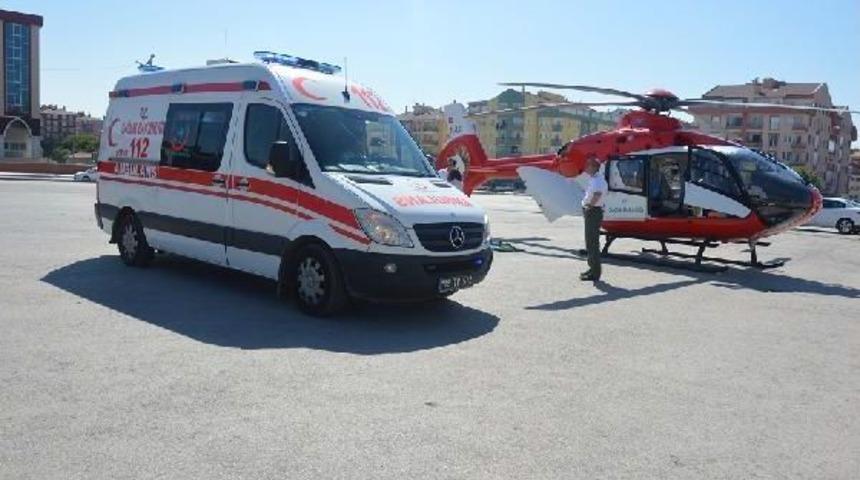 Kazada Yaralanan Semanur Için Ambulans Helikopter Kalktı