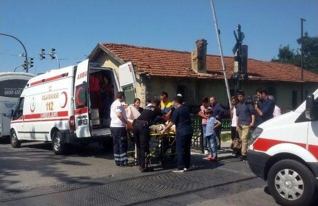 Hemzenin Geçidindeki Kazada Ambulans Şoförü Hafif Şekilde Yaralandı