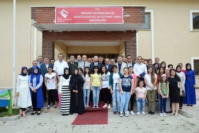 Niksar’da Protokol Bayramlaştı