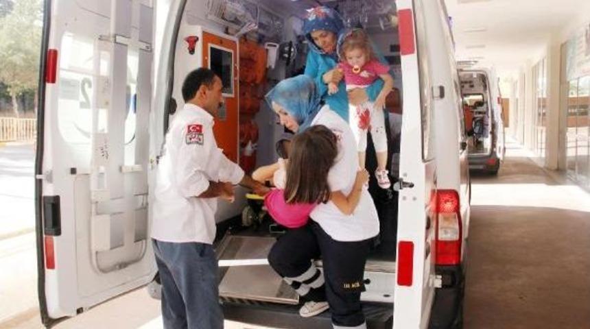 Şanlıurfa'da Bayram Ziyareti D&ouml;n&uuml;ş&uuml; Kaza: 8 Yaralı