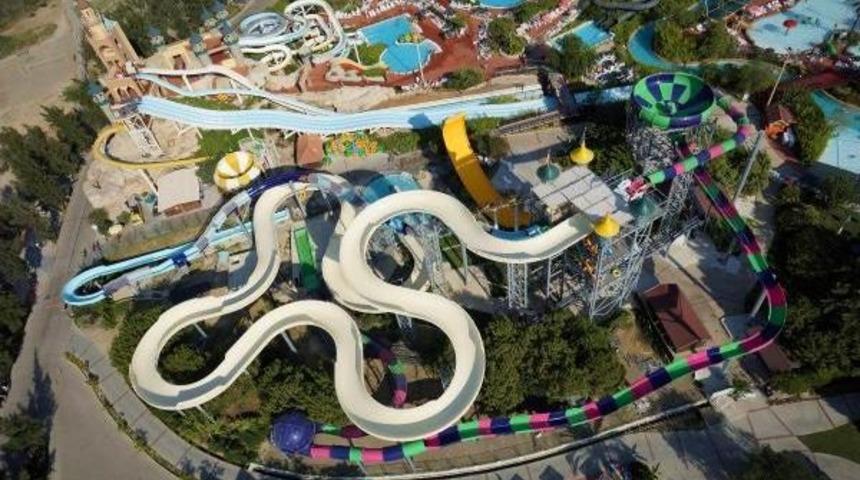 Sel&ccedil;uk'taki Aqua Fantasy, 'sıradışı Su Parkları' Programında Tanıtılacak