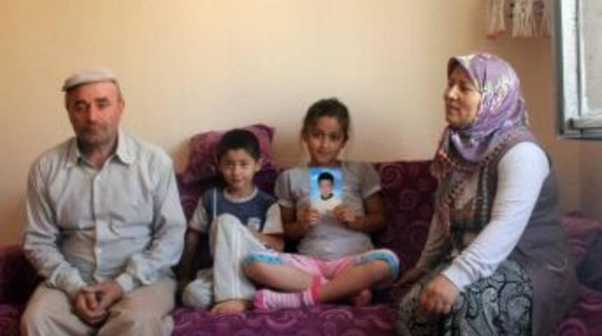 Kobani&rsquo;ye Giden Oğluna Seslenen Korucu Baba: &ldquo;&ouml;l&uuml;rsen Şehit Olmazsın&rdquo;