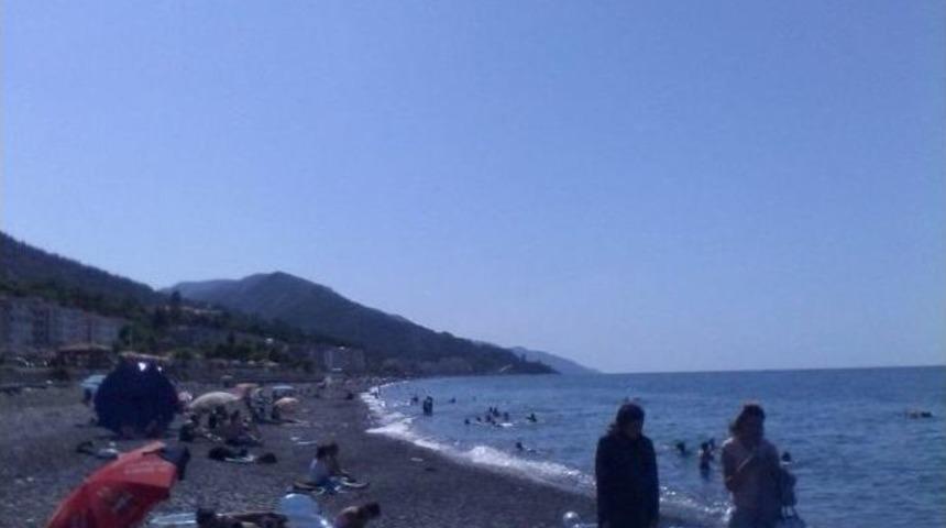 Bayramda Sahiller Doldu Taştı