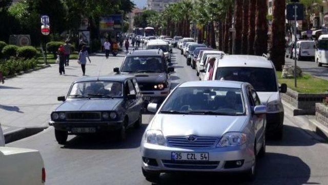 Çanakkale'de Tatil Dönüşü Yoğunluğu