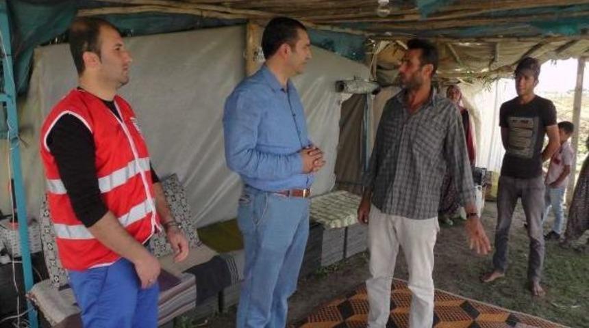 Kızılay'dan G&ouml;&ccedil;erlere Bayram Ziyareti