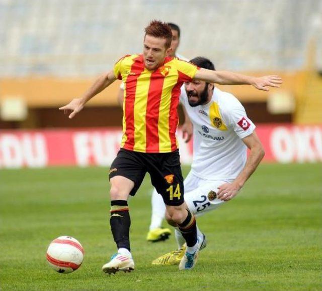 Göztepe'de Umut Ayrıldı