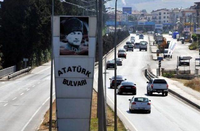 Yalova’Da 'dönüş' Yoğunluğu Başladı