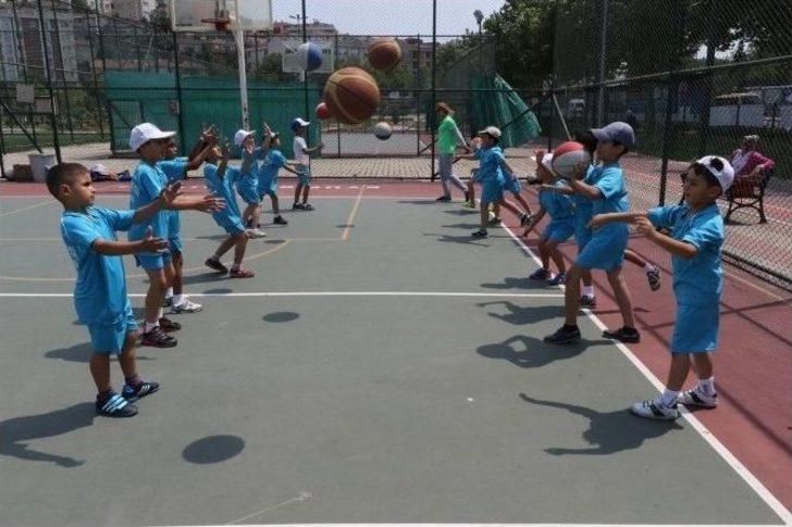 Eyüp’te Çocuklar Ve Gençler Çok Şanslı G5