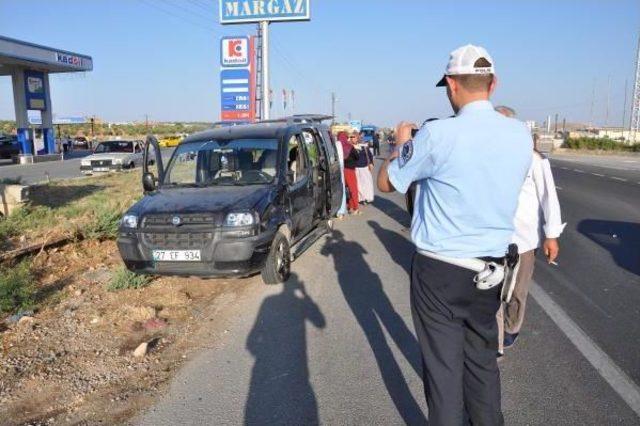 Nizip'te Zincirleme Kaza: 2 Yaralı