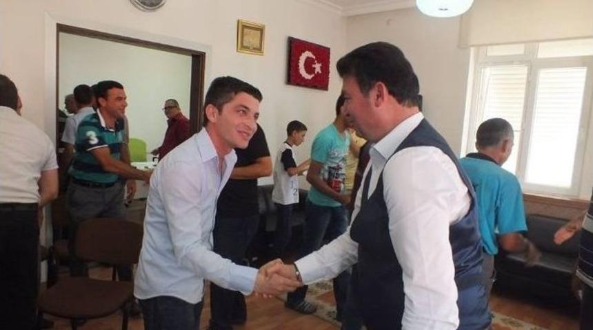 Germencik Belediye Başkanı Akın &Ccedil;ocukları Sevindirdi