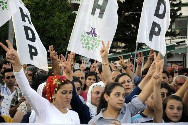 Antalya’da ’rojava’ Yürüyüşü