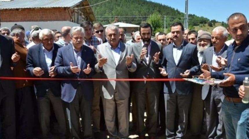 Refahiye Yurtbaşı K&ouml;y&uuml; Camisi Dualarla İbadete A&ccedil;ıldı