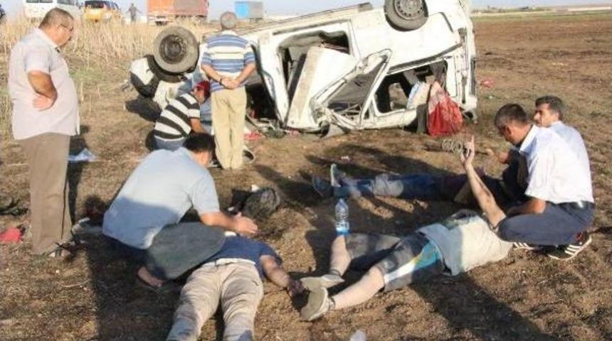 Nusaybin'de Kaza: 10'u Iraklı 12 Yaralı