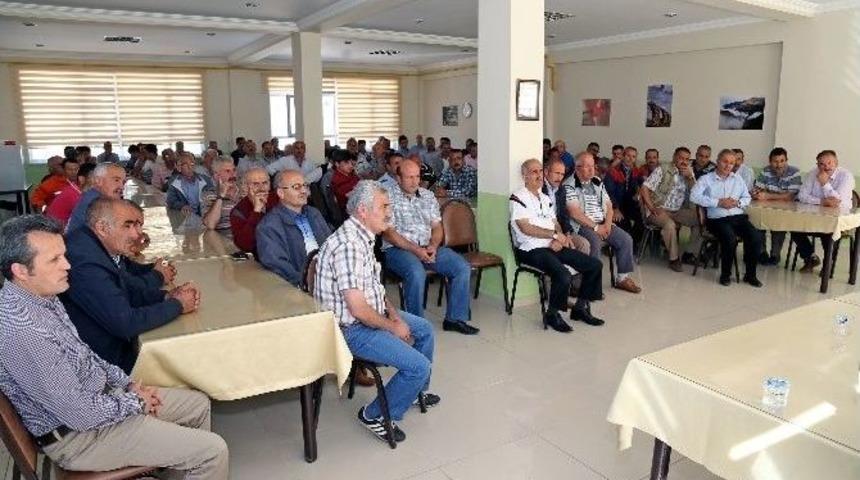 G&uuml;m&uuml;şhane İl &Ouml;zel İdaresi Bayramlaştı