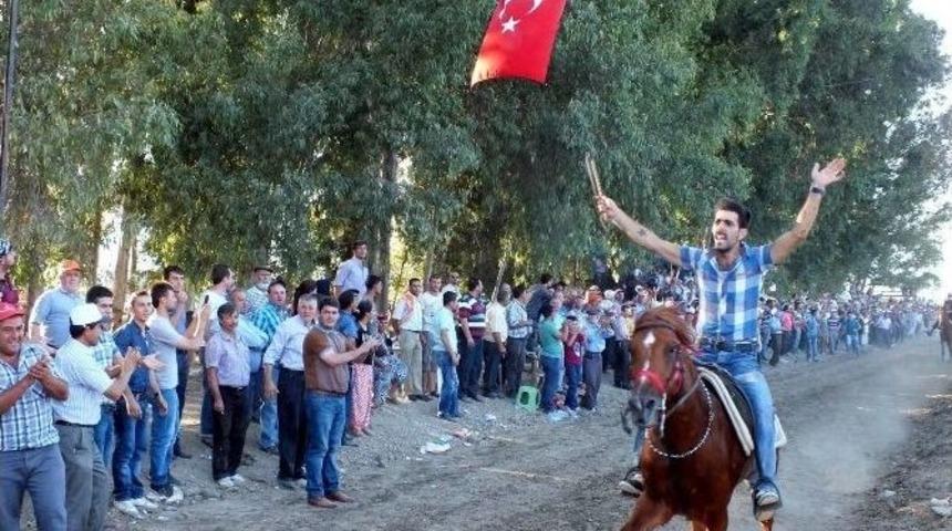 K&ouml;şk&rsquo;te Rahvan Atlar Bayramda Nefes Kesti