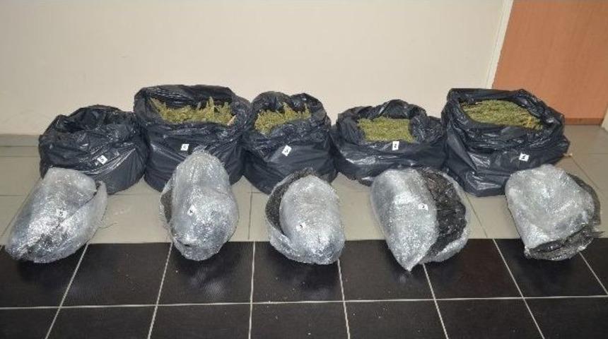 D&uuml;zce&rsquo;de 17 Kilo Uyuşturucu Madde Ele Ge&ccedil;irildi