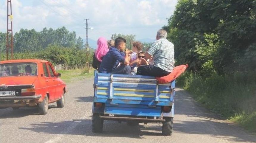 Tarım Aracında Tehlikeli Yolculuk