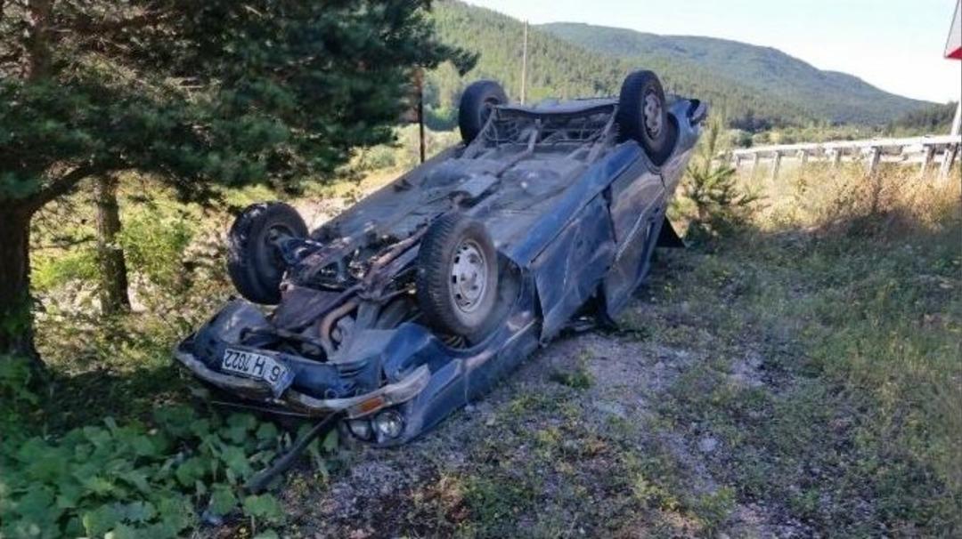 K&uuml;re&rsquo;de Otomobil Takla Attı: 3 Yaralı