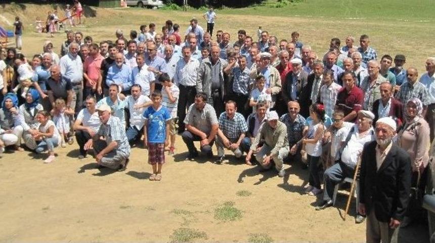 6 Bin N&uuml;fusluk &Ccedil;avuşoğlu Ve Coşkun S&uuml;lalesi G&uuml;m&uuml;şova&rsquo;da Buluştu