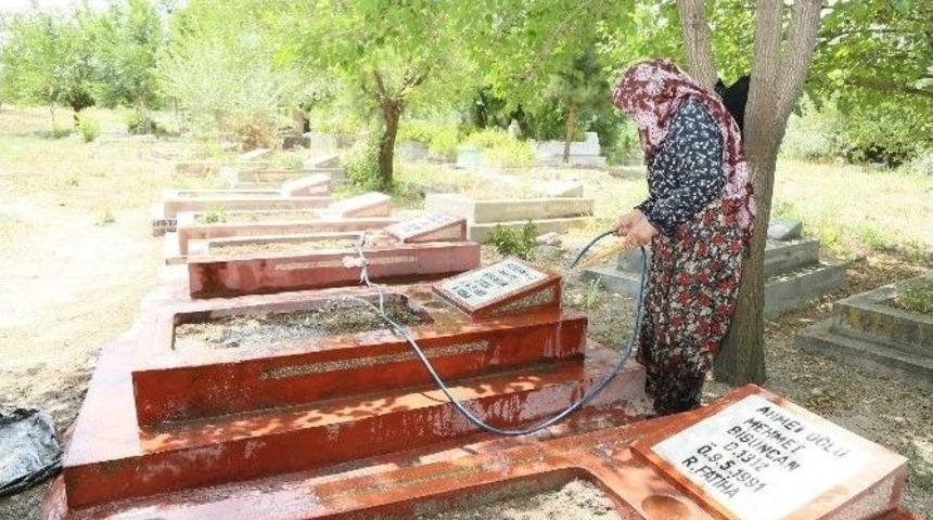 Mezarlıklar, Modern G&ouml;r&uuml;n&uuml;me Kavuşuyor