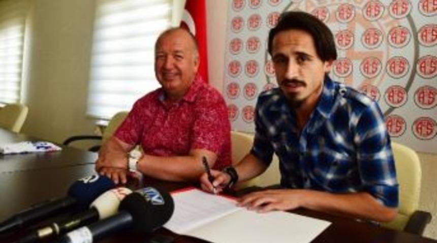 Serdar &Ouml;zkan Antalyaspor&rsquo;da