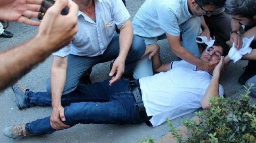 Mersin'de Protestocu Gruba Ateş A&ccedil;ıldı; 2 Yaralı