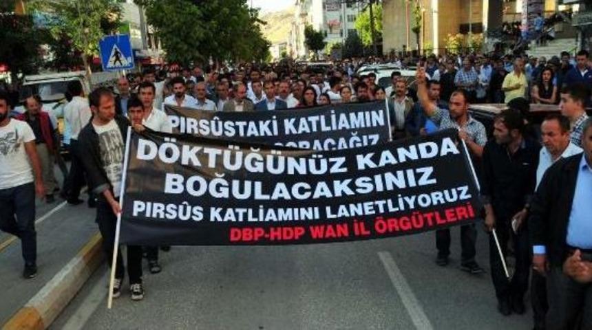 Suru&ccedil;'taki Saldırı Van'da Kınandı