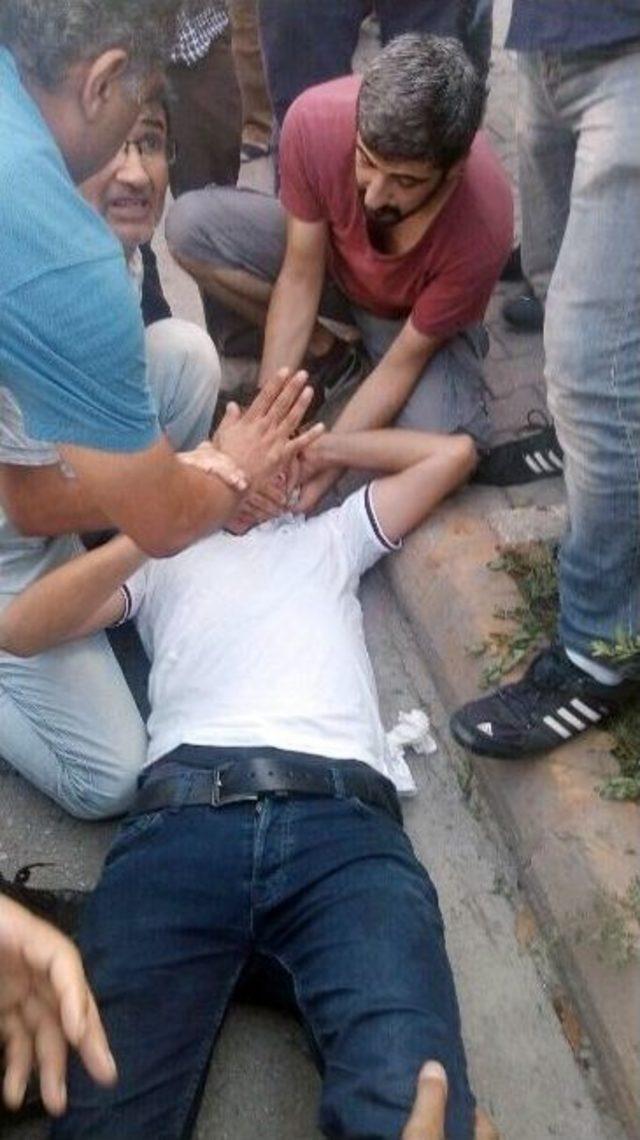 Suruç’taki Olayı Protesto Eden Gruba Saldırı: 2 Yaralı