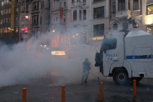 Taksim'de Polis Müdehalesi