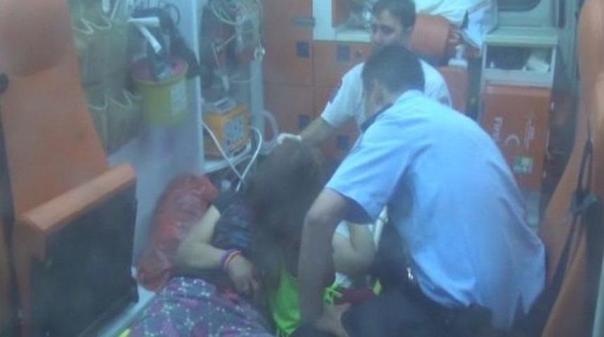 Sinir Krizi Ge&ccedil;iren Kadın G&uuml;&ccedil;l&uuml;kle Sakinleştirildi