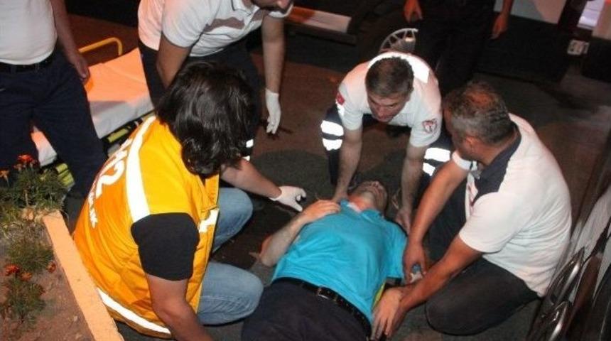 Alkol&uuml; Fazla Ka&ccedil;ırınca Sokak Ortasına Yığılıp Kaldılar