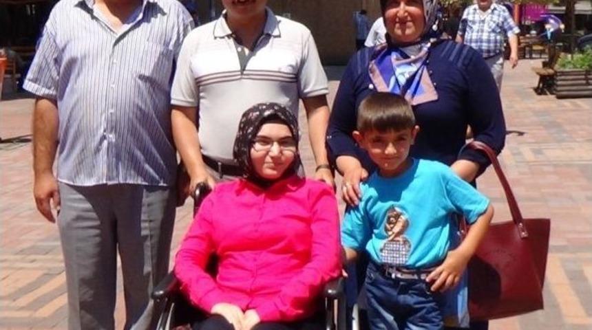 (&ouml;zel Haber) Azmi İle Memur Oldu