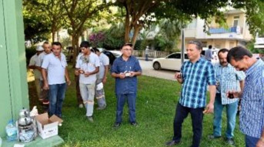 Başkan Uysal, İş&ccedil;ilerle Kahvaltı Yaptı