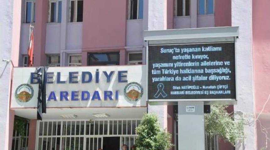 Hakkari'de Siyah Bezli Protesto