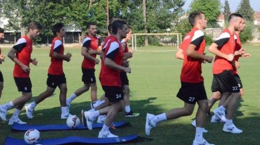 İneg&ouml;lspor Sezonu A&ccedil;tı