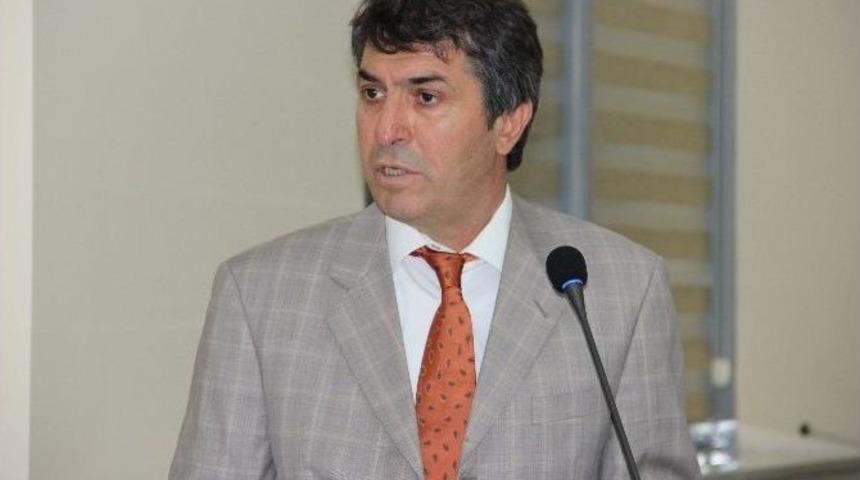 Esenk&ouml;y T&uuml;nellerinden Su &Ccedil;ıktı