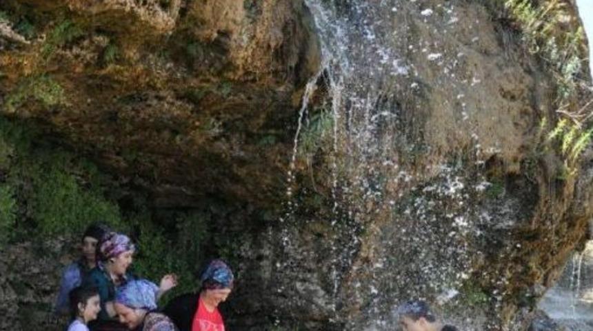 Sivas'ta Sıcak Hava Bunalttı