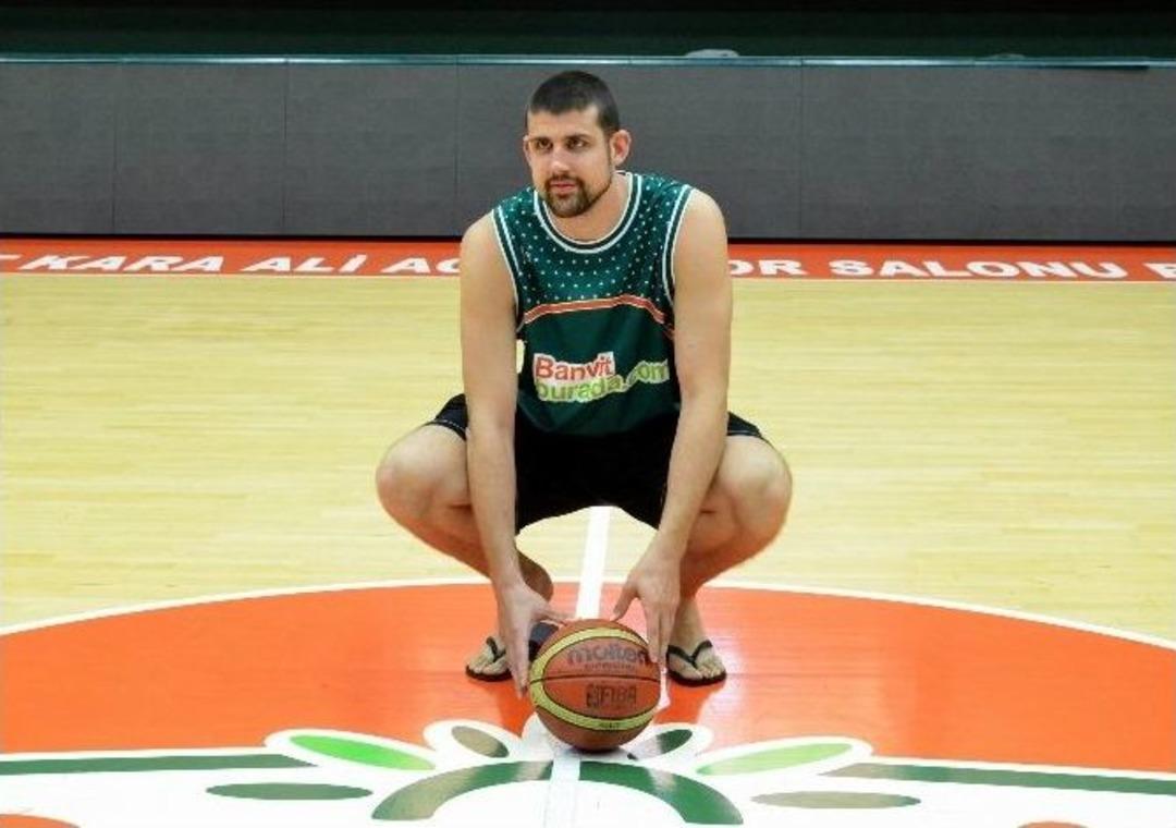 Banvit, Fransız Forvet İle Anlaştı