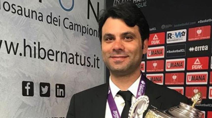 Galatasaray Kadın Basketbol Takımı'nın başantrenörü Efe Güven oldu