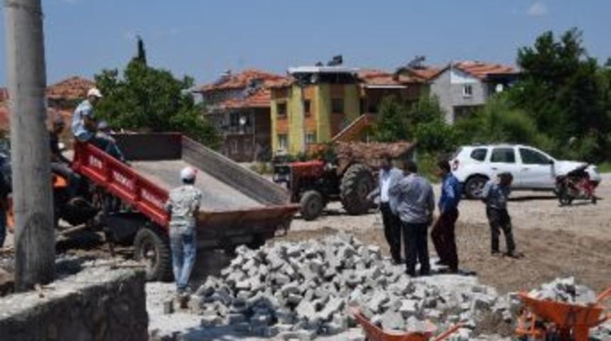 Sındırgı Belediyesi’nden Çevre Düzenlemesi