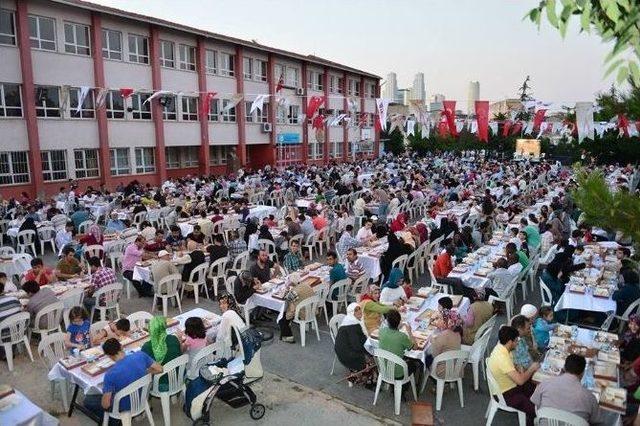 Beyoğlu Belediyesi Ramazan’da Yüz Binleri Buluşturdu