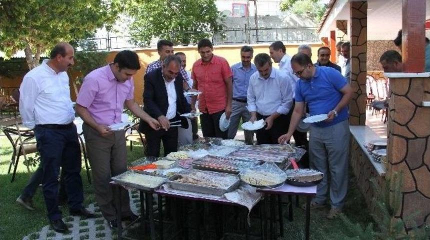 Muradiye&rsquo;de Kahvaltı İkramı