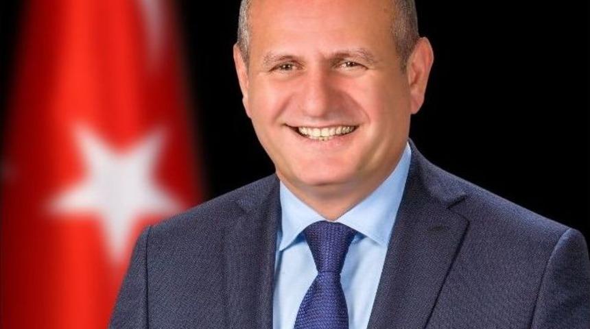 Başkan Keleş&rsquo;e T&uuml;rk D&uuml;nyası Hizmet &Ouml;d&uuml;l&uuml;