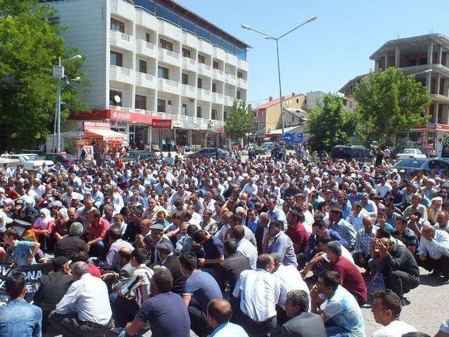 Malazgirt’te Suruç’taki Saldırı Kınandı